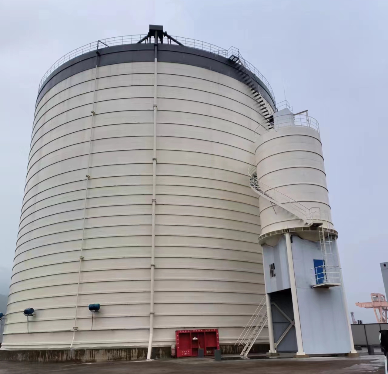 永登10万吨水泥钢板库